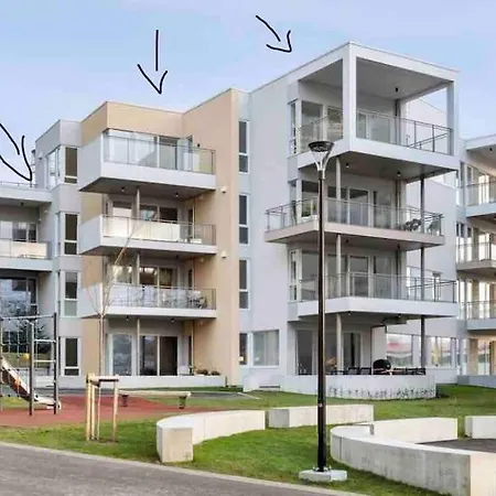 Apartment Toppleilighet Med Utsikt, Sentralt I Alesund! Alesund